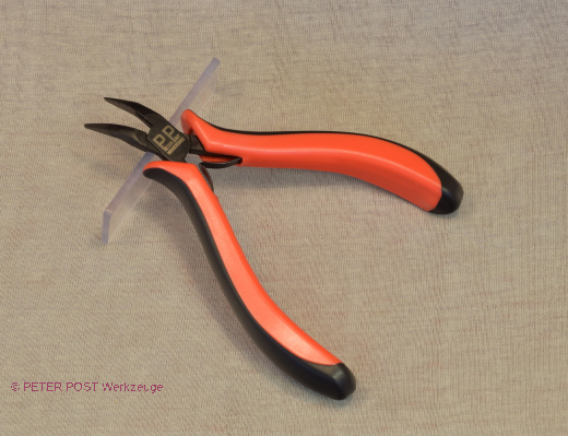 Pointed plier angled without scoring